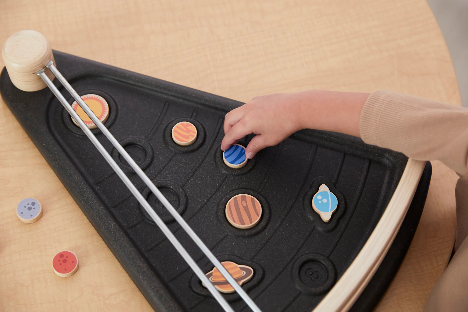 Land The Planet - PlanToys - Image 4