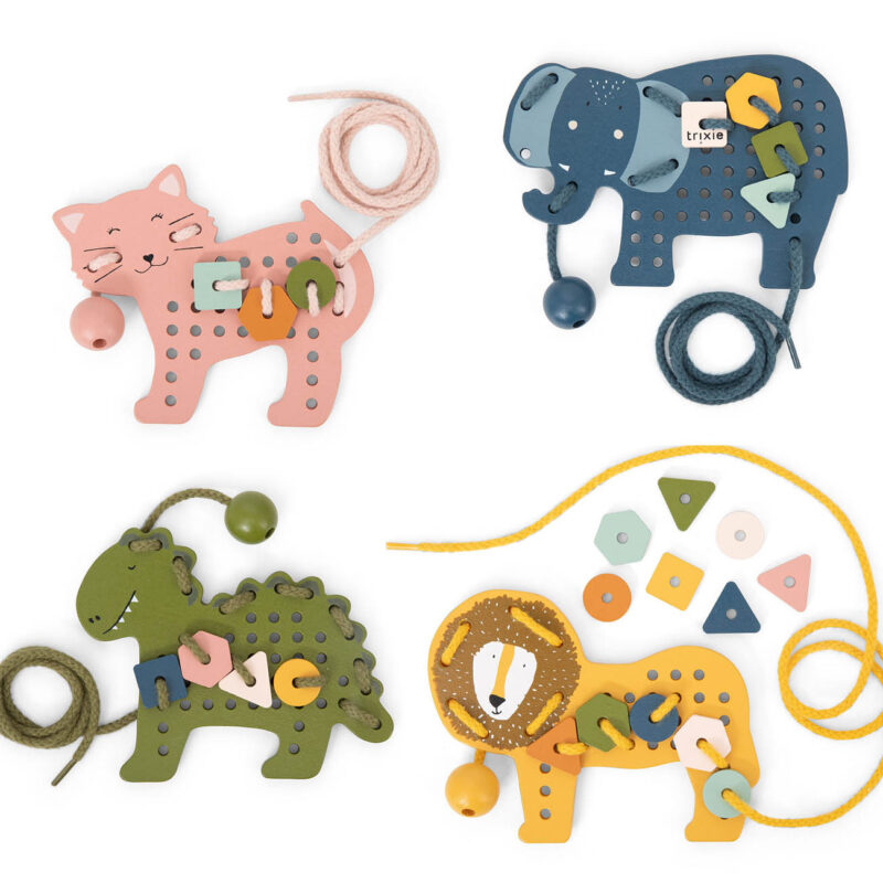 Wooden animal lacing game - Trixie