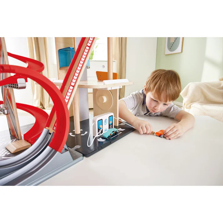 Gearhead Stunt Garage - Hape - Image 8