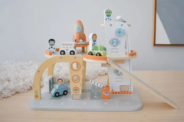 Tooky Toys Space Station Wooden Playset - Multicolor - 14 Pcs - Image 4